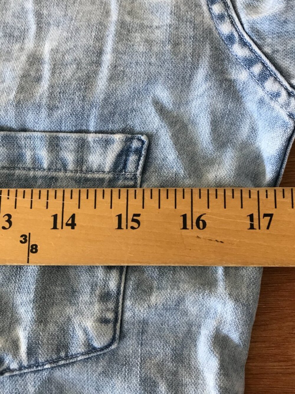 Frank & Eileen Barry Top Women XS Blue Acid Wash Button Up Pocket Long Sleeve - Picture 8 of 15